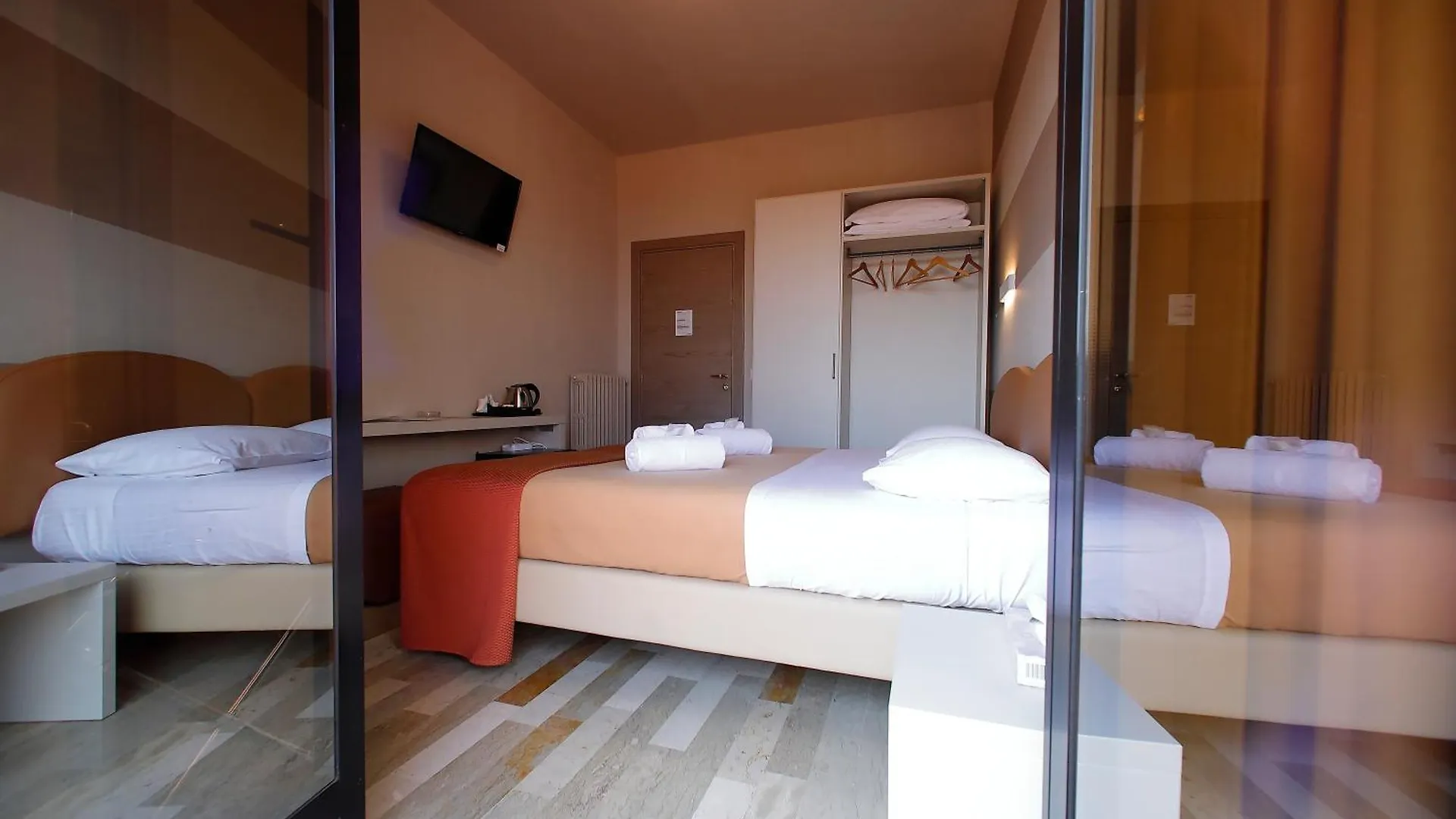 Hotel Primavera Peschiera del Garda