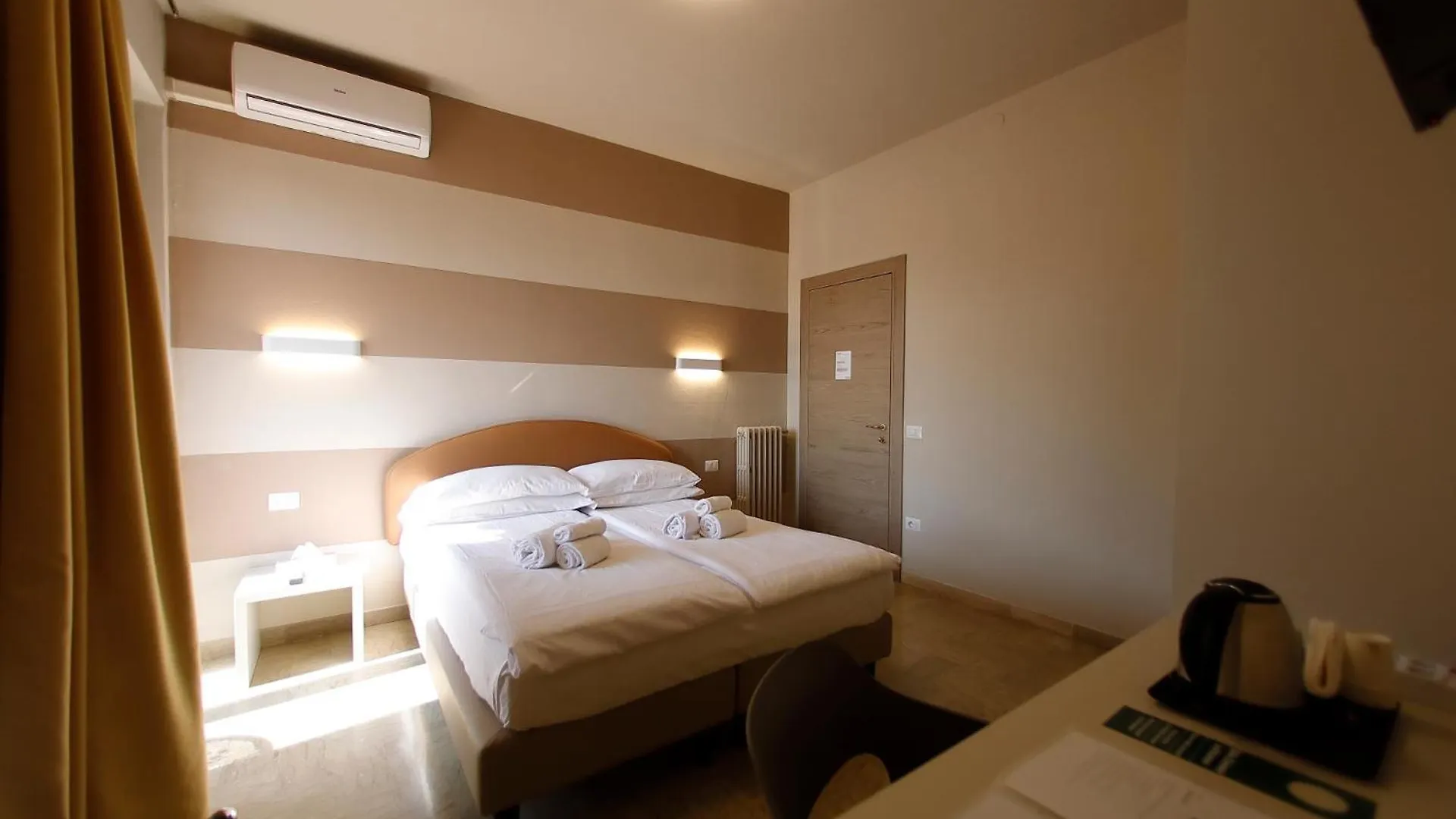 Hotel Primavera Peschiera del Garda